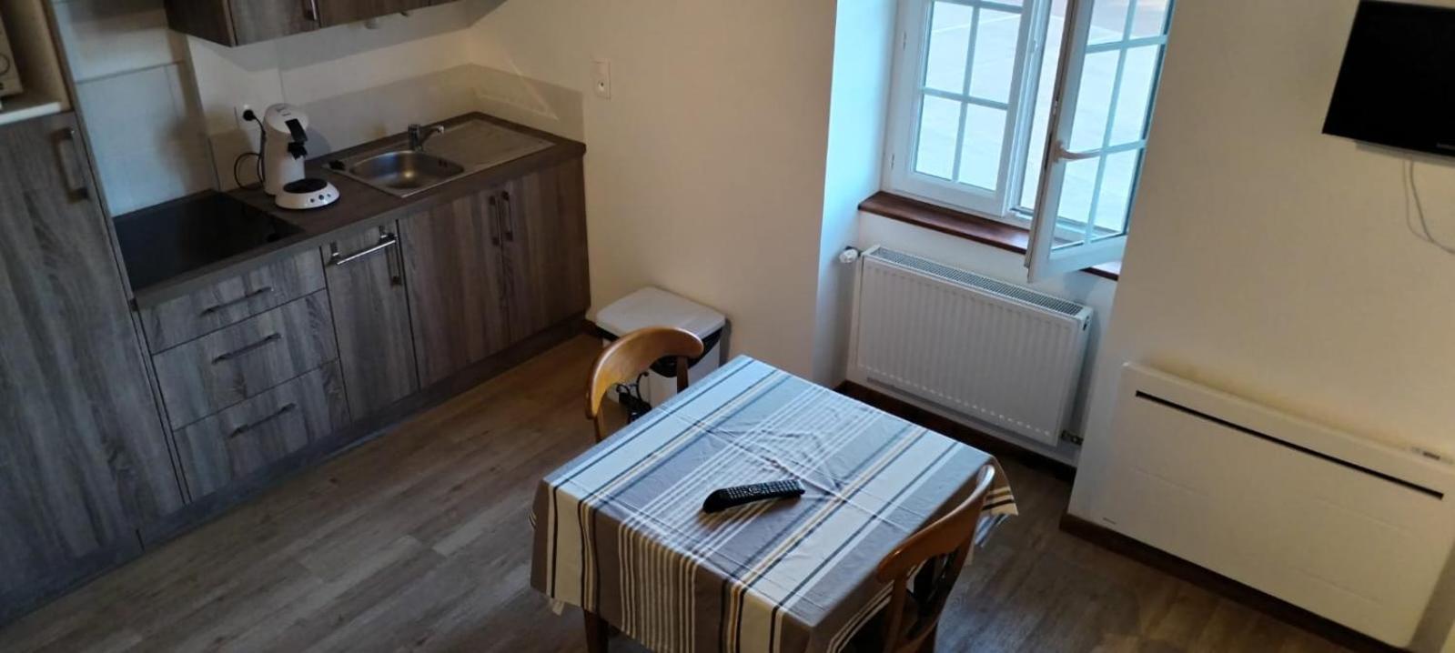 Auberge Tante Ursule Cambo-les-Bains Eksteriør billede